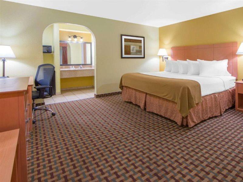 Days Inn By Wyndham Lubbock South Εξωτερικό φωτογραφία